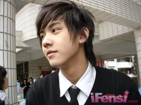 本 名 蔡贵霖   蔡贵霖 × 英 名