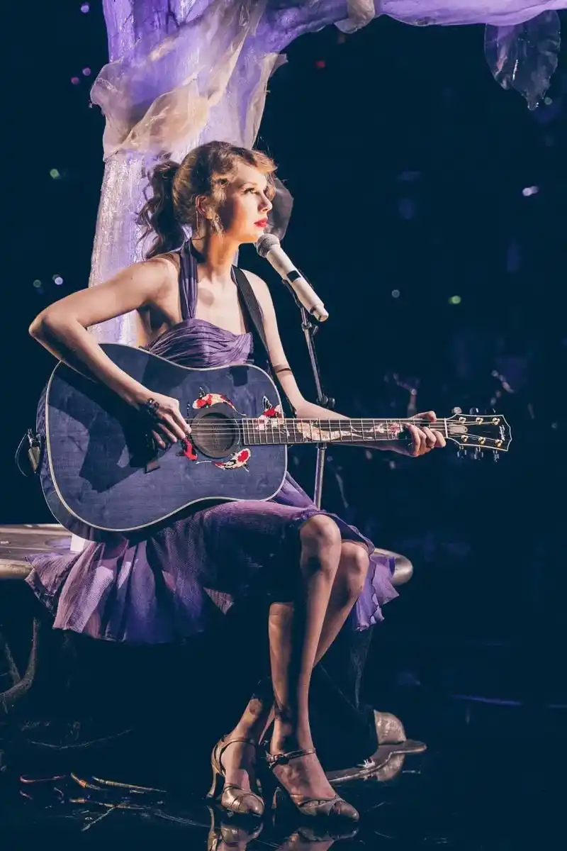 taylorswift #霉霉巡演  手机壁纸050505 - 抖音