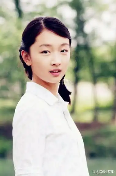 周冬雨:18岁出道,27岁拿下多个影后,有过多段恋情至今仍未婚!