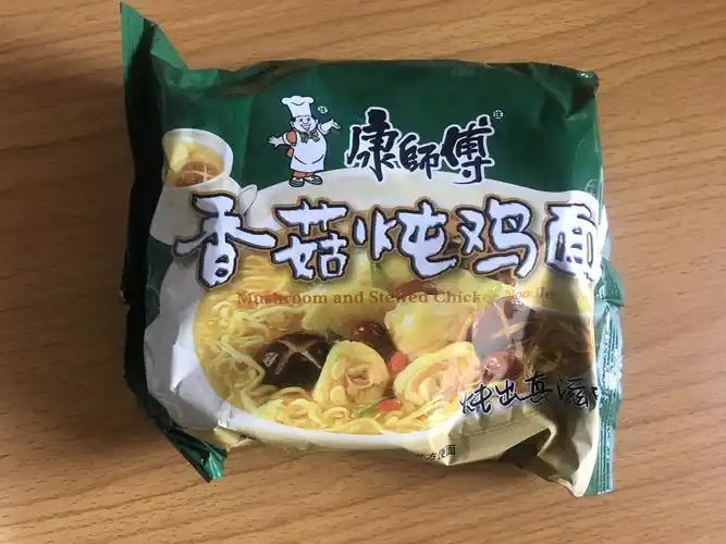 康师傅香菇炖鸡面