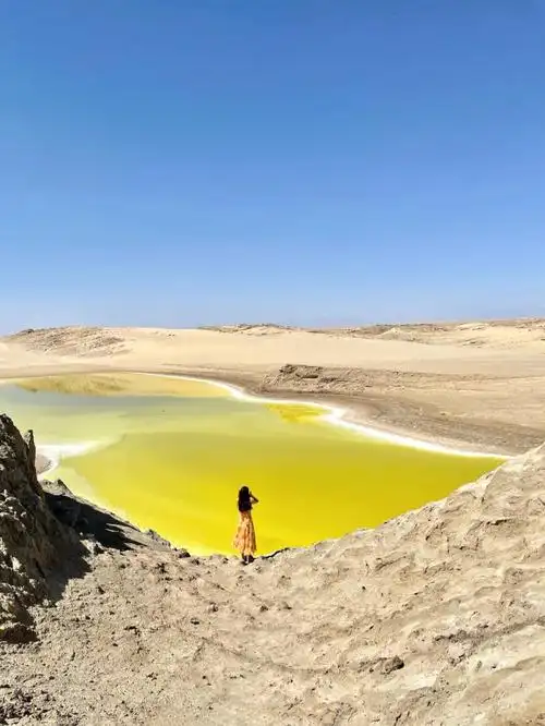 大西北最美的湖硫磺湖