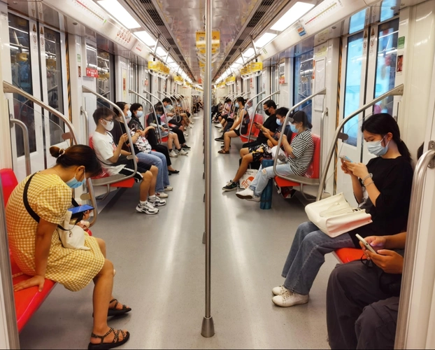 南京:地铁客运量逐渐恢复