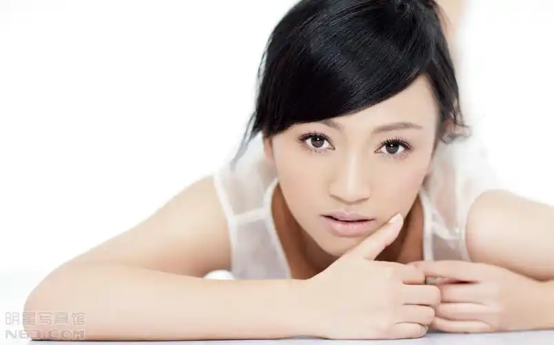 罗海琼写真-1024x637.71k.高清大图-明星写真馆n63.com