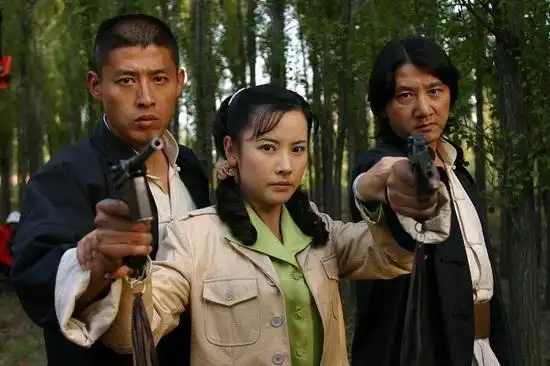 关中男人上海播出杨明娜巾帼不让须眉图