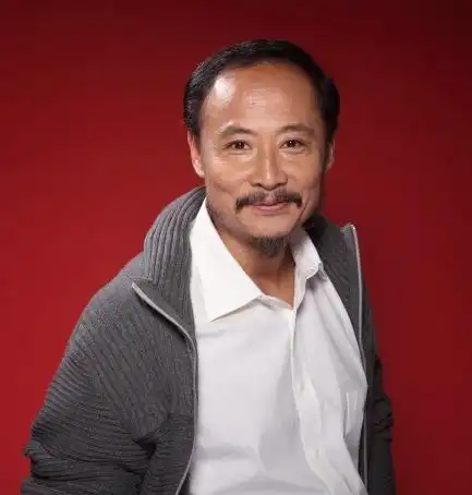 id="gnt1ysy905">周野芒,1956年10月24日出生于上海,内地影视演员