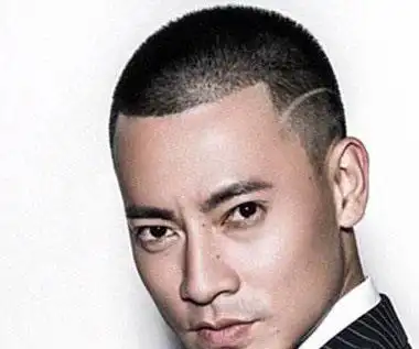 清新超短平头发型不仅好打理,还能让男生看起来酷帅