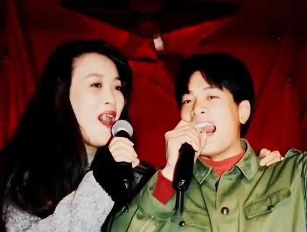 那英与高峰分手?再嫁孟桐很幸福!如今婚姻状况如何