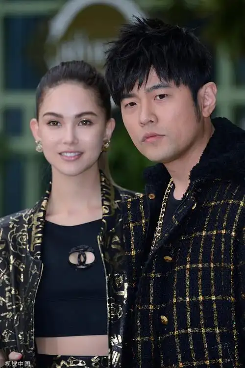 周杰伦七夕高调示爱老婆昆凌亲自催促新歌