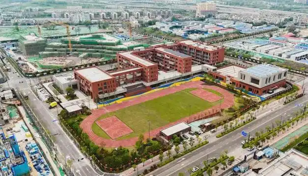 "刚需必看"!房价,配套,出行,学区……燕子矶vs雨核大pk