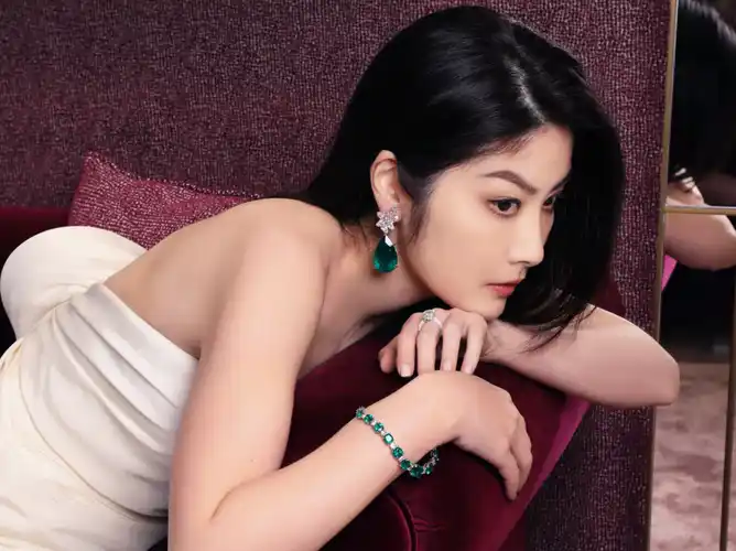 在此也祝福陈慧琳母子二人早日痊愈,希望他们不留任何心理阴影,让家人