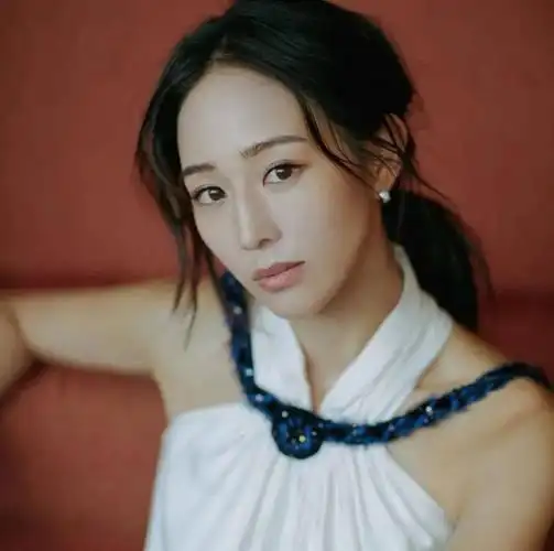 微信头像张钧甯