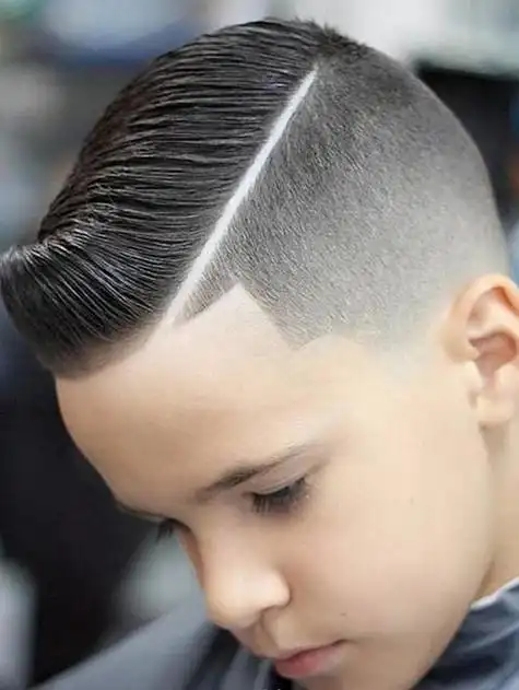 想要尝试特别复杂的发型,基本上是不可能的.