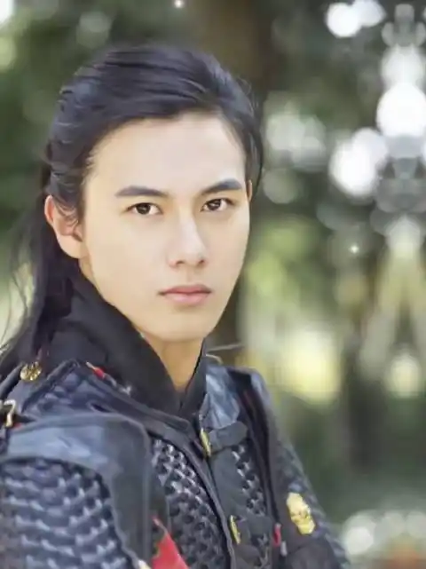 胡先煦的古装假饭饭第②弹转发微博2021-10-23来自 oneplus 9r琳琅如