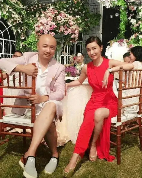 陶虹花式夸人:小姑娘就是来美化生活的,难怪连影帝都要暗恋她_段奕宏