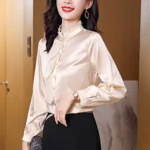 liu y2143006 2021秋女装新款翻领丝绸质感长袖衬衫红英企业折扣店