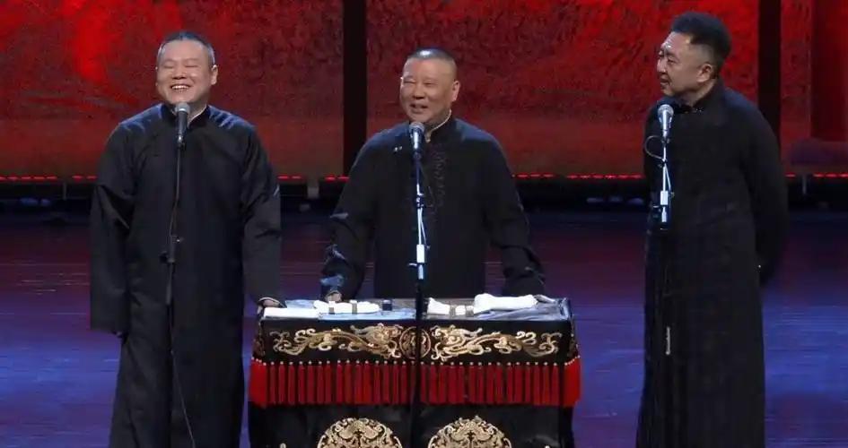 于谦再现"王炸"演出,编剧竟是岳云鹏,看来小岳岳的地位挺高_相声_表演