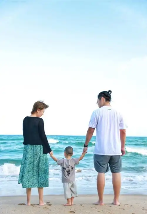 沈腾和马丽都是大家非常喜欢的喜剧演员,虽然嗑这两人cp的有不少,但是