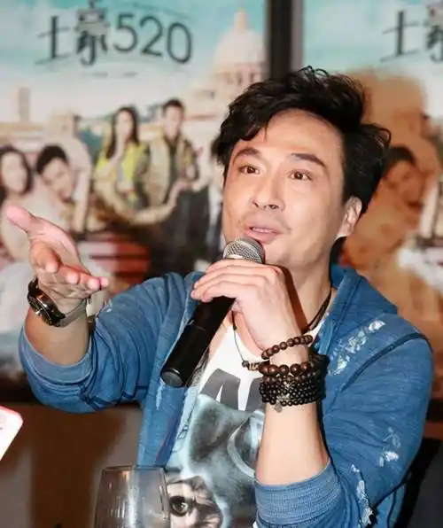 原创影帝吴镇宇与初恋相爱8年后分手现任妻子王丽萍是漂亮模特