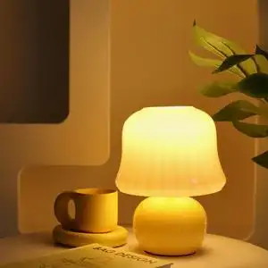 卧室台灯床头灯复古法式简约温馨高颜值ins少女可调节亮度小夜灯