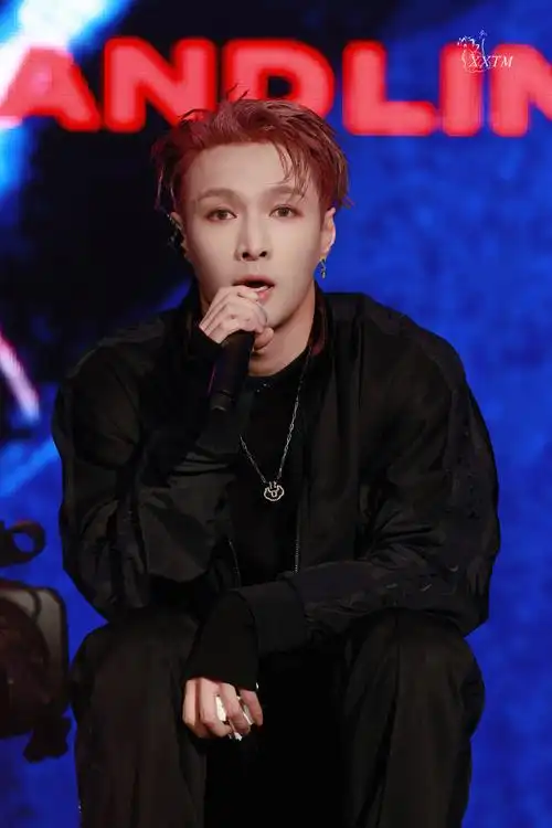 张艺兴[超话]##张艺兴首尔演唱会