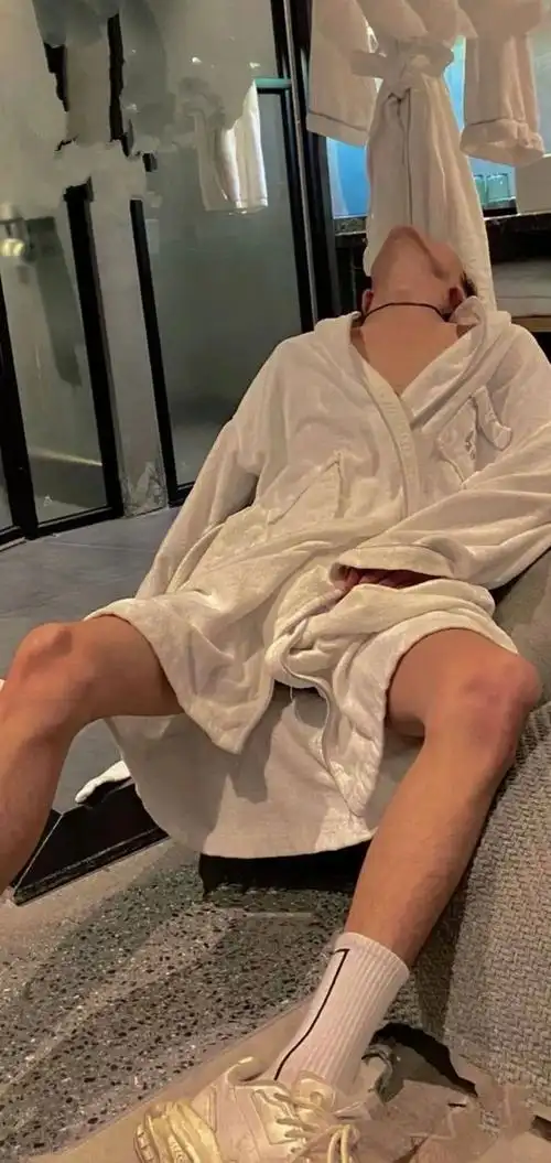 壁纸超撩人的性感腹肌高清壁纸