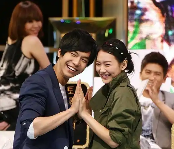 天使女友申敏儿:12年走红,放弃一切陪伴好友与病魔抗争_金宇彬_演技