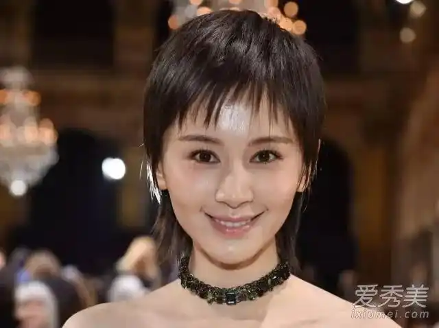 《欢乐颂2》王子文发型 狗啃刘海被群嘲了!