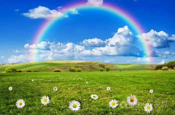 彩虹与白云阳光灿烂的日子
