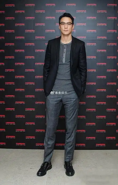 吴彦祖11岁女儿撞脸刘德华,鹰勾鼻显成熟,脸部轮廓遗传父亲|吴彦祖