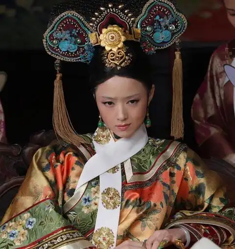 【图】华妃的扮演者蒋欣引爆泪点 "娘娘"至今难抽离角色