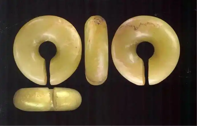 兴隆洼文化时期的玉器探究(一) - 元宇宙