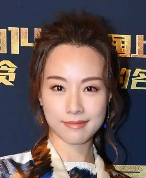 38岁邓丽欣晒旧照,逆龄生长超惊人5大美肌保养秘诀_番薯_份量_网友