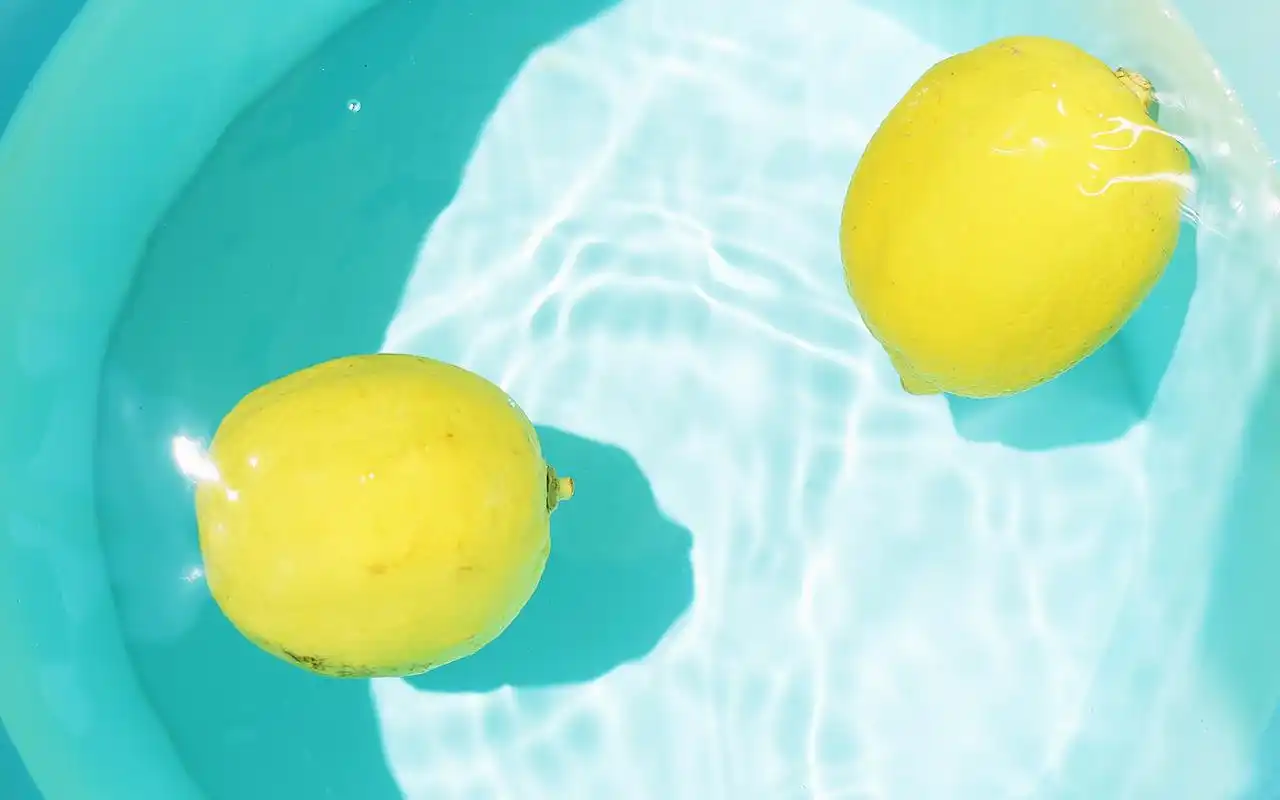 清爽柠檬养眼高清桌面壁纸