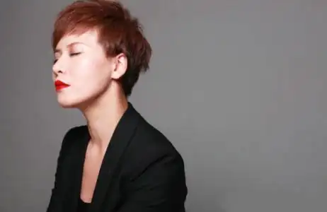 上海电视主持人房海燕老公