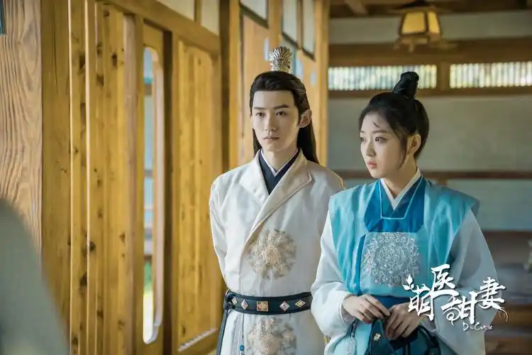 《萌医甜妻》热播 孙千黄俊捷撒糖不忘抖笑料_娱乐频道_中国青年网