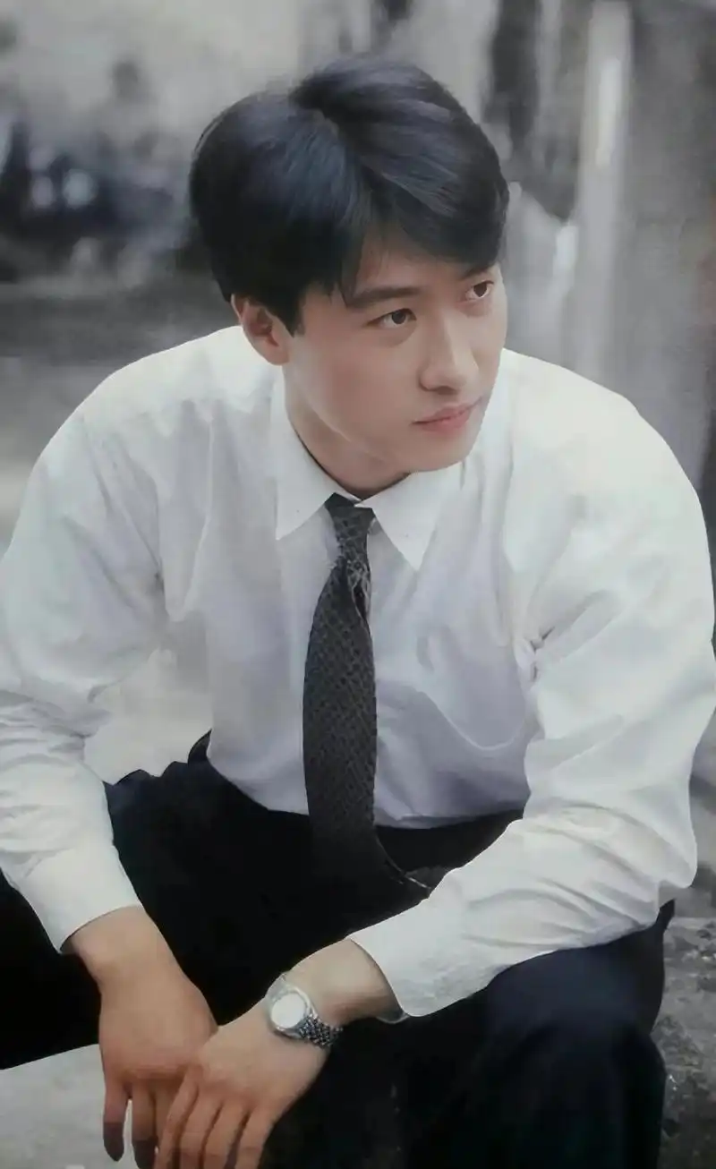 leon才是永远的白月光#黎明 #港风写真 - 抖音