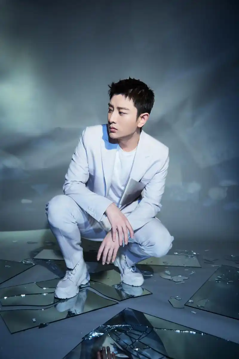 贾乃亮写真大片,帅气又清新,风格百变,大气有气质!