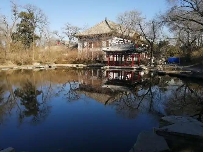 冬日里北大校园一瞥