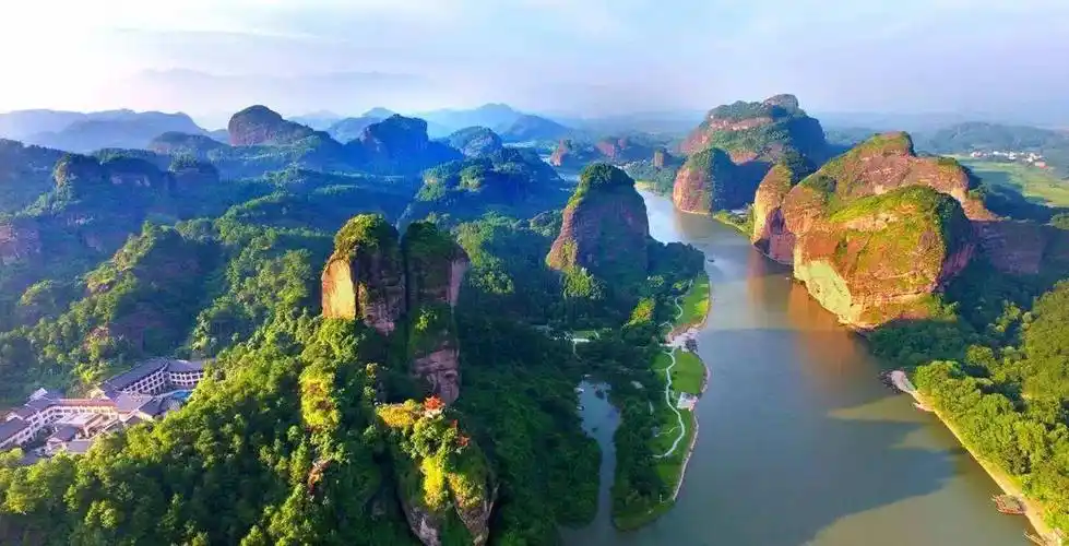 江西旅游必去的十大景点有哪些