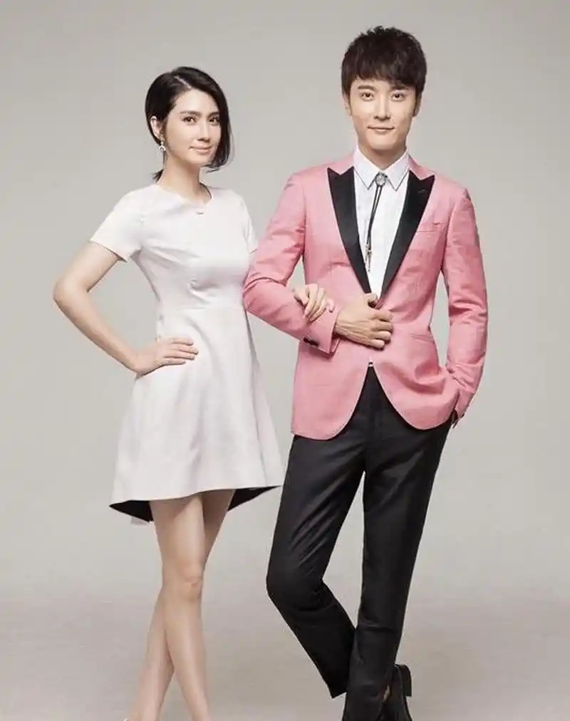 岁香港影视女演员洪欣,与42岁内地男演员张丹峰, 5月1日凌晨宣布离婚