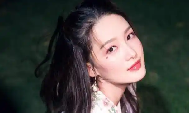 都不太生动,这是做演员的大忌|杨紫|祝绪丹|张嘉倪|新红楼|古装扮相