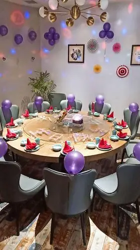 *提前预订    享免费的生日场景布置