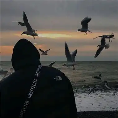 2023很流行的潮流氛围男头合集 浪漫的人有着自己的乌托邦