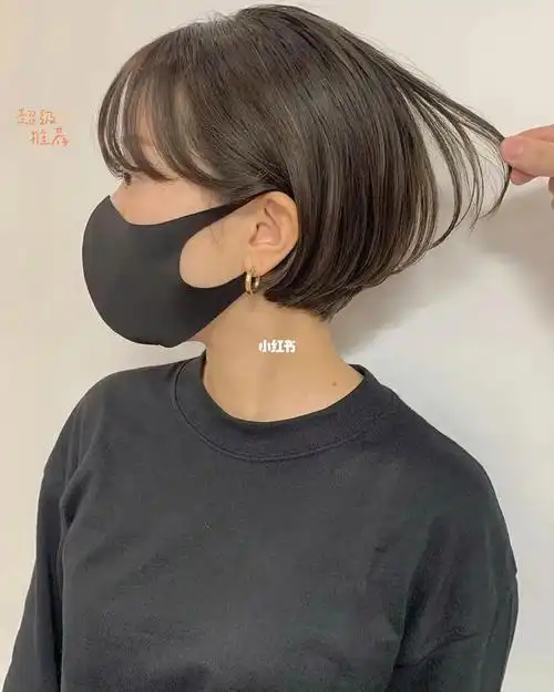 2022超a齐耳短发超级无敌显脸小