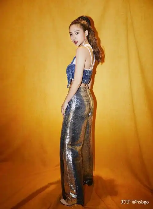 大家觉得国内女明星臀形最好的是谁? - 知乎