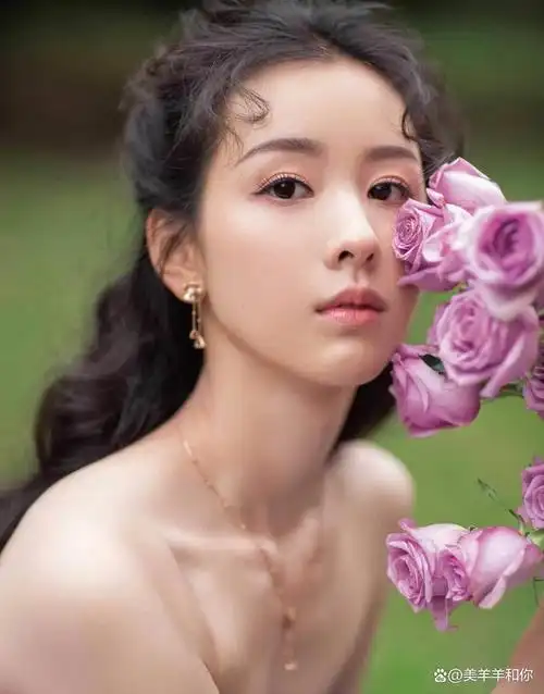 据最近流传的消息,演员·陈都灵和邓据称可能会在2月6日恋爱.