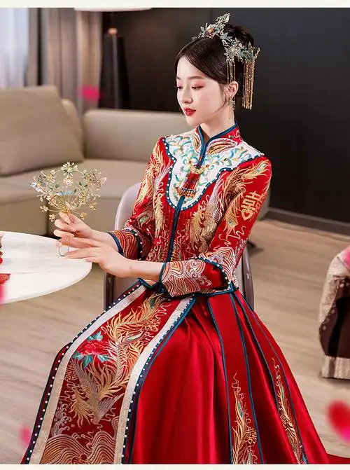 龙凤褂拖尾秀禾服新娘结婚中式嫁衣显瘦敬酒高端出阁礼服撞色婚服