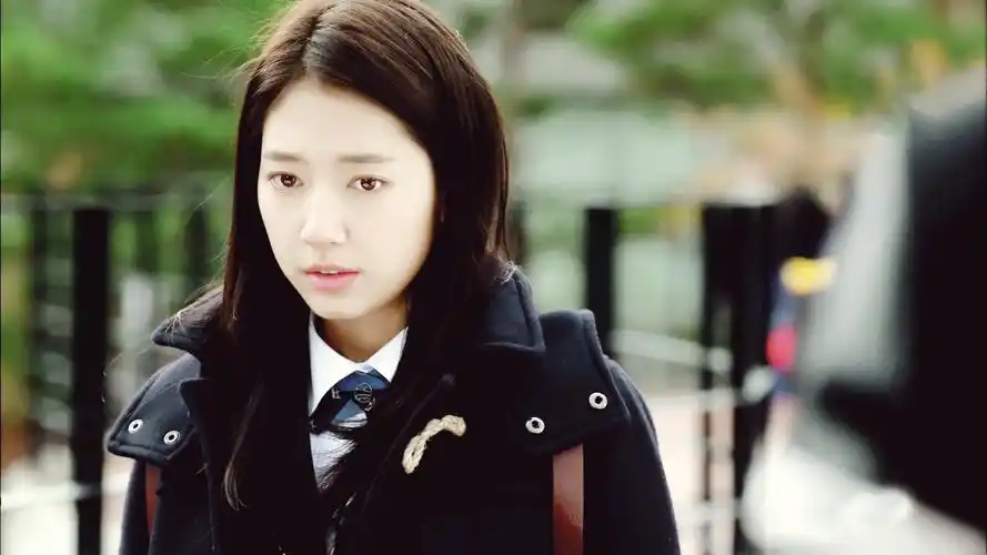 继承者们朴信惠李敏镐高清剧照壁纸