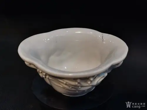 清.德化窖海棠口梅花双耳杯