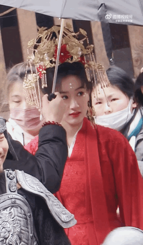 袁冰妍倾城亦清欢大婚造型